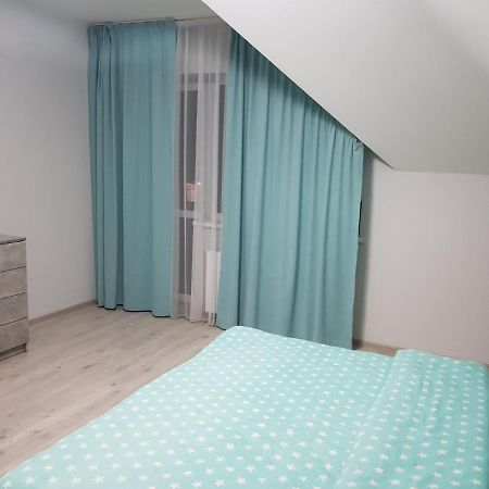 Uzhorod 3 Room Lovely House Bagian luar foto
